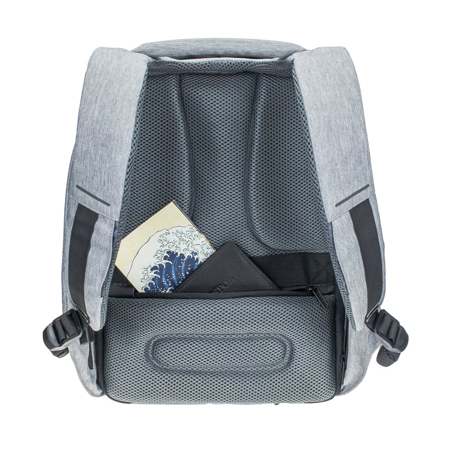 bobby compact backpack